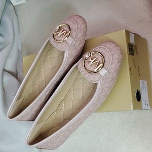 Michael Michael Kors Lillie Moccasin Flats - Ballet